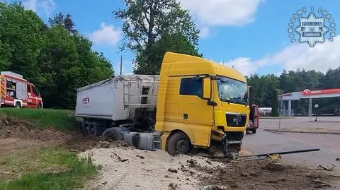 Zderzenie czterech pojazdów