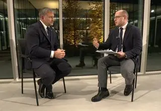 Żurek o "zaczepkach" Nawrockiego: chyba bardziej pasuje mu sala gimnastyczna