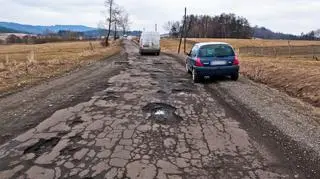 Dojazd do Dzikowca