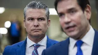 "Wewnętrzna rozgrywka" w cieniu wojny z Iranem. "Chce mieć za sobą sukces"