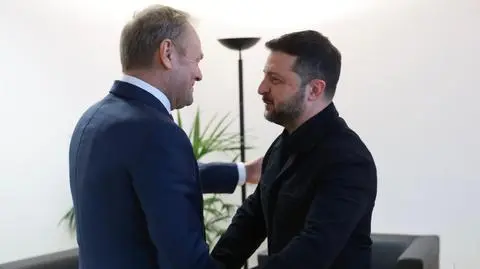 Donald Tusk i Wołodymyr Zełenski podczas szczytu Rady Europejskiej w Brukseli w październiku 2025 r.