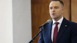 Sikorski "uprzejmie informuje" Nawrockiego po jego wykładzie