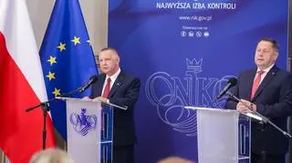 Marian Banaś i Janusz Pawelczyk na konferencji NIK