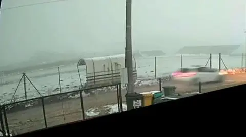 Nietrzeźwa 35-latka z dzieckiem w aucie uciekała przed policją