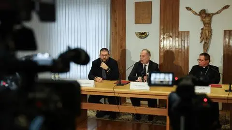 Konferencja prasowa dot. powołania Niezależnej Komisji Historycznej do spraw Zbadania Przypadków Nadużyć Seksualnych w Archidiecezji Łódzkiej