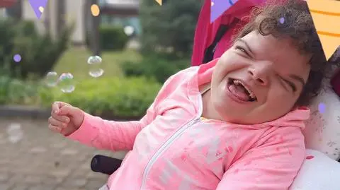 Iza ma 19 lat. "To jest dziecko, które żyje w swoim świecie, jest w nim szczęśliwe"