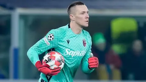 Zniknie kontrowersyjny przepis. "To da do myślenia bramkarzom"