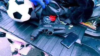 Przedmioty znalezione w samochodzie