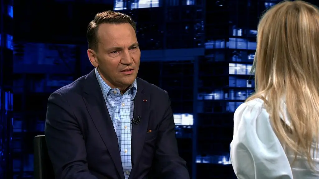 Sikorski: temat reparacji od Niemiec to propaganda dla naiwnych