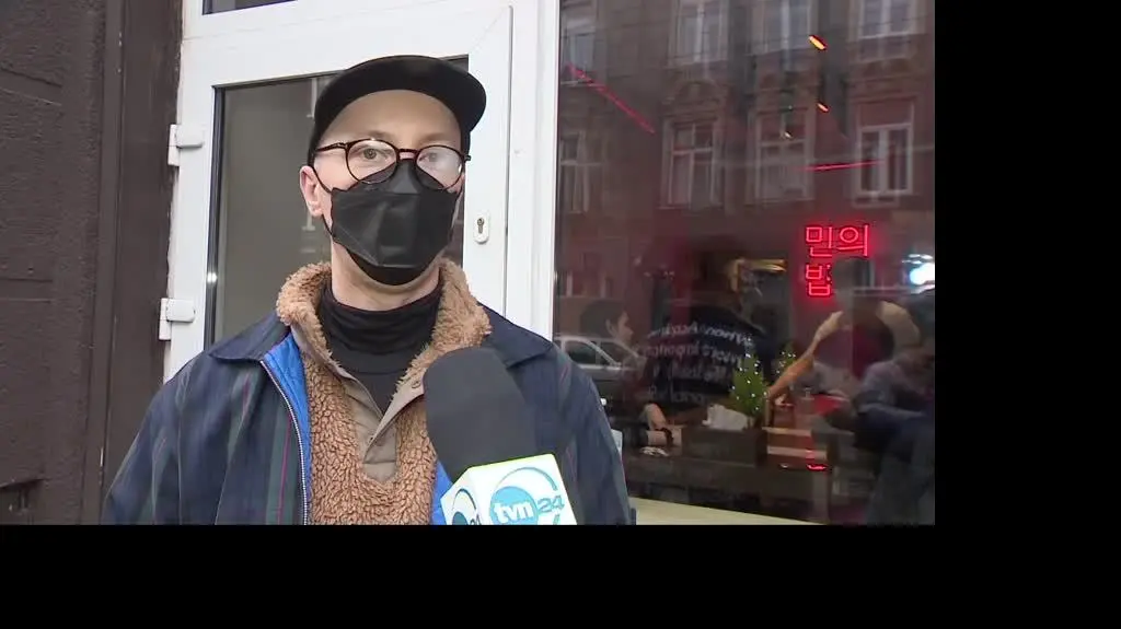 04 1403 AVI POZNAN knajpa