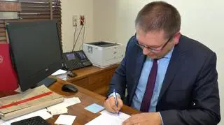 Prezes Sądu Rejonowego w Olsztynie wydaje zarządzenie w sprawie sędziego Pawła Juszczyszyna
