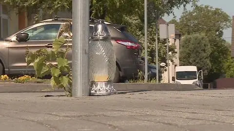 Na miejscu wypadku ktoś zapalił znicz