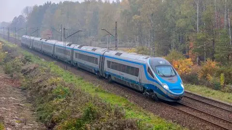Pendolino kolej PKP tory
