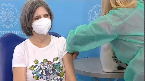 W Poznaniu pierwszą zaszczepiono prof. Magdalenę Figlerowicz