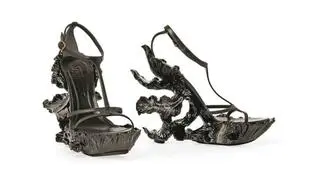 Alexander McQueen; cena wywoławcza: 9 tys