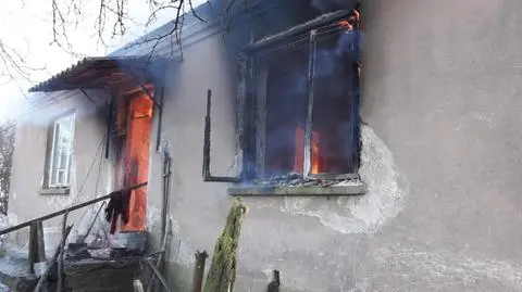 W spalonym domu znaleźli ciała dwóch osób