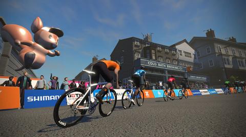 Lider ORLEN e-Tour de Pologne celuje w hat-trick. Bez wiatru i deszczu w Yorkshire