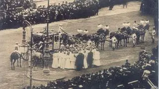 Przejazd pary cesarskiej ulicą Świdnicką - 1906 rok