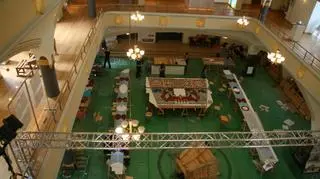 Prace malarskie we wnętrzu Synagogi pod Białym Bocianem