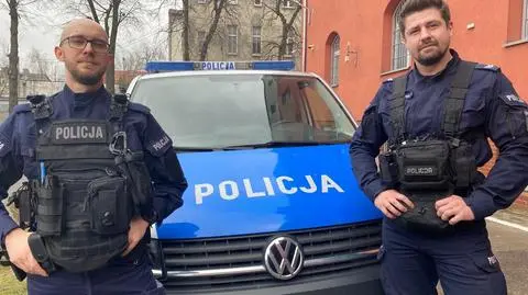 Two Kwidzyn police officers praised for helping a homeless shoplifter