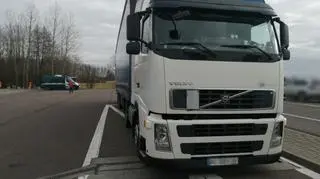 Mogło dojść do wystrzału opony, a później pożaru