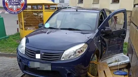 Szaleńcza ucieczka pijanego 29-latka przed policją  
