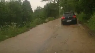 Droga łącząca Jelenią Górę ze Starą Kamienicą