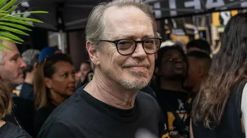 Steve Buscemi pobity podczas spaceru