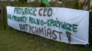 Żądają natychmiastowego przywrócenia cła 