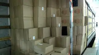 Przemycany tytoń zajął całą naczepę