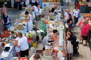 Na Węgrzech 65,7 proc. konsumentów szuka promocji