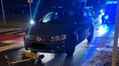 11-latek na elektrycznej hulajnodze został potrącony przez samochód