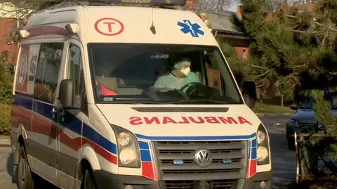 Karetka przed zielonogórskim szpitalem