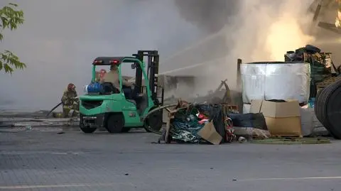 Płonie hala magazynowa we Wrocławiu