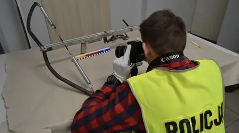 Mężczyzna miał strzelić do żony z kuszy domowej roboty