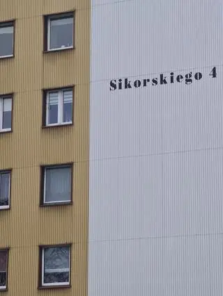 Został zatrzymany w pobliżu jednego z bloków przy ulicy Sikorskiego 