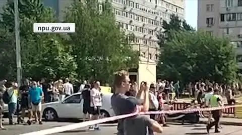 blok zawalony wybuch