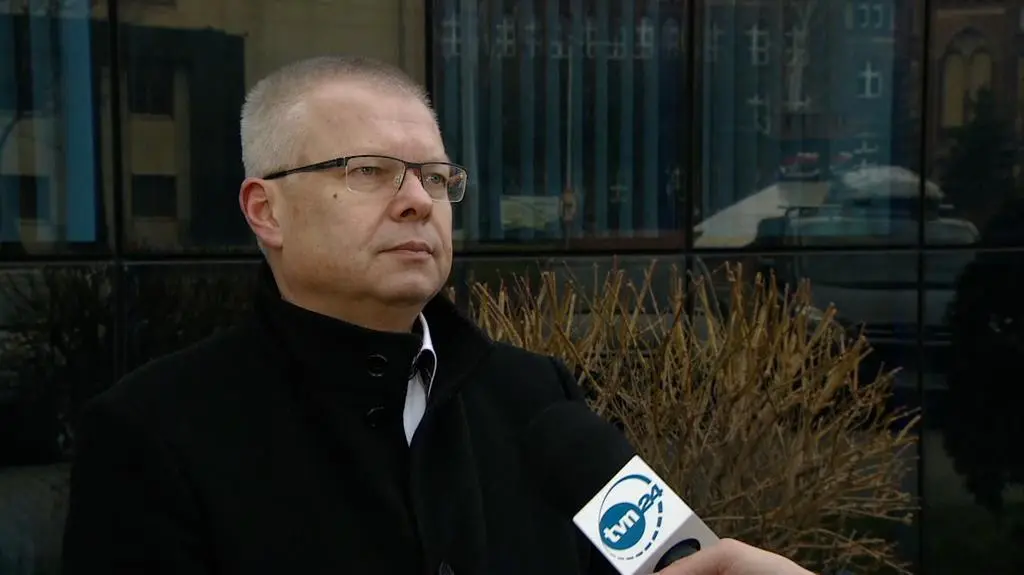 Cała rozmowa z Januszem Kaczmarkiem, dotycząca reportażu "Superwizjera"