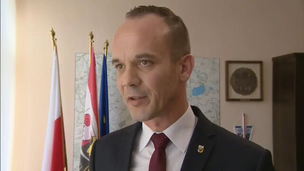 Starosta powiatu świdnickiego o prawie jazdy Marka G