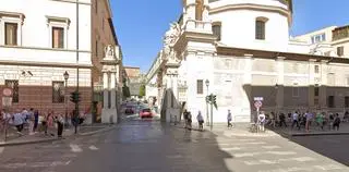 Brama św. Anny w Watykanie