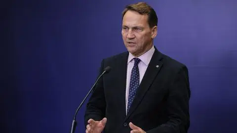 Sikorski na pytanie o wywiad Merkel: taka sama prawda, jak to, że nikt nie protestował przeciwko Nord Streamowi