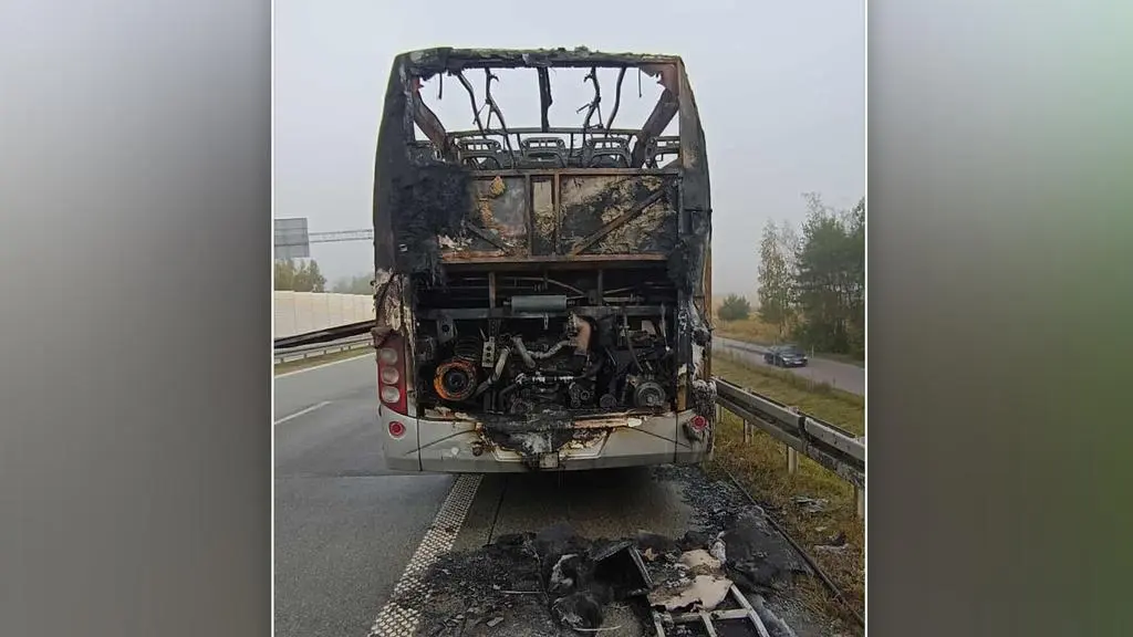 Pożar autokaru na S8