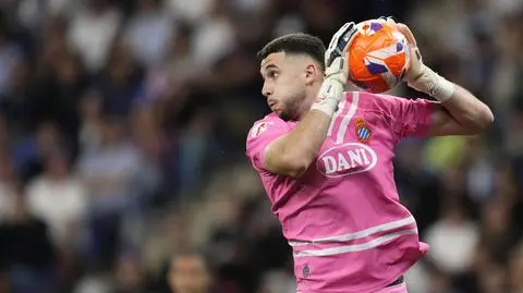 Szczęsnemu przybył mocny rywal