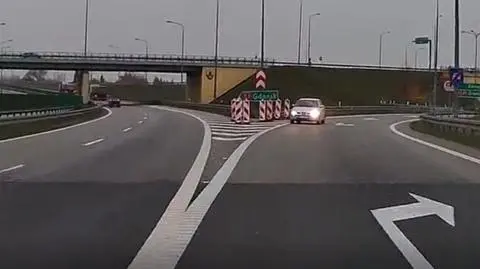 Jechał drogą ekspresową pod prąd. Zatrzymał go instruktor prawa jazdy