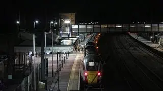 Pasażerowie pociągu jadącego do Londynu zostali zaatakowani nożem