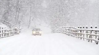 "Tam na górze, w stratosferze, coś się dzieje"