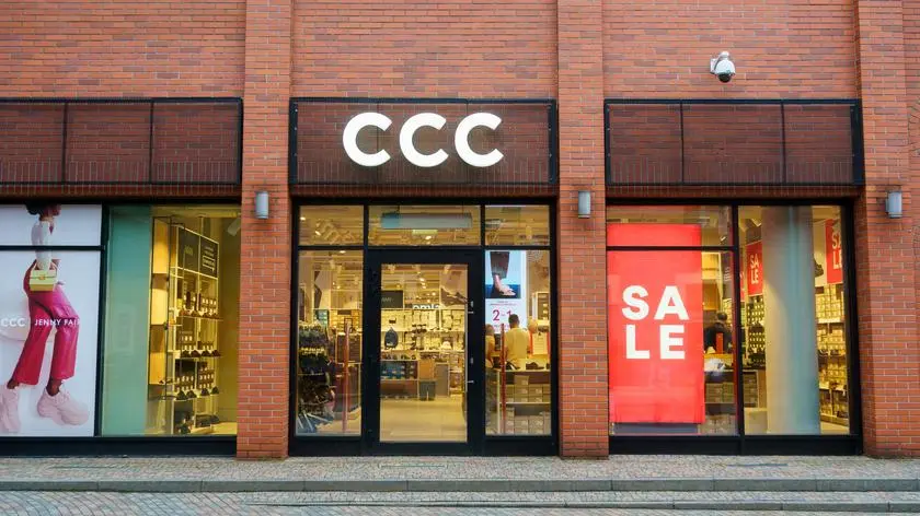 Akcje polskiego giganta mocno w dół. Firma odpiera zarzuty