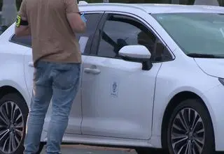 Wiedzą, kto zaatakował taksówkarza. Poszukiwania trwają