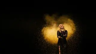 Louane "Maman" (Francja)