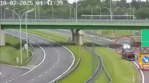 Kierowca hyundaia jechał pod prąd drogą ekspresową S12 